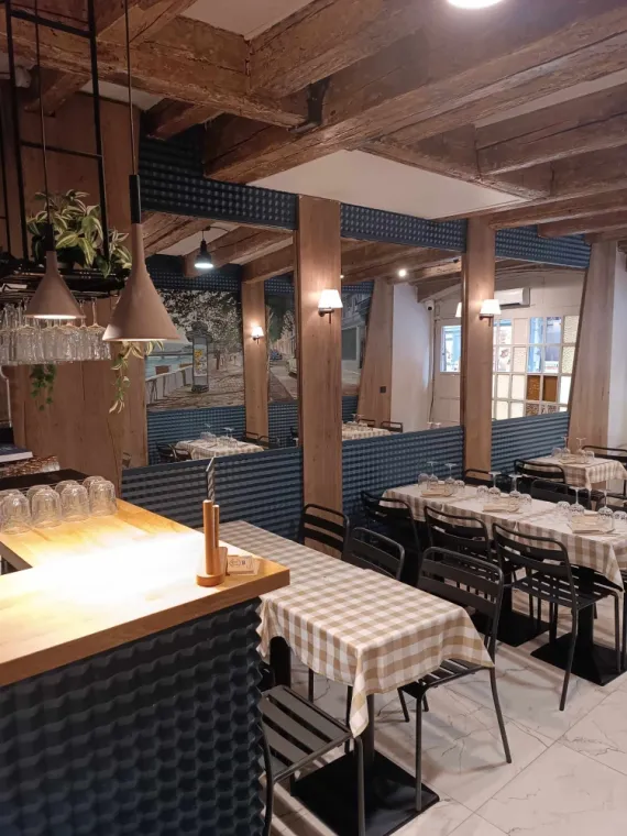 Fin du chantier du restaurant dans le vieux Lyon, Charbonnières-les-Bains, Atelier L'Art Des Choix