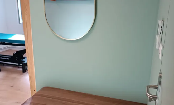 Aménagement sur mesure d'un cabinet d'ostéopathie à Marcy l'étoile., Charbonnières-les-Bains, Atelier L'Art Des Choix